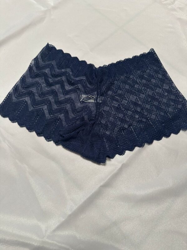 Shorty de Encaje con Diseño Chevron