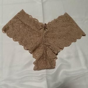 Panti Short de Encaje con Borde Festoneado